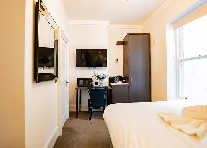 Apartment Superb Seafront